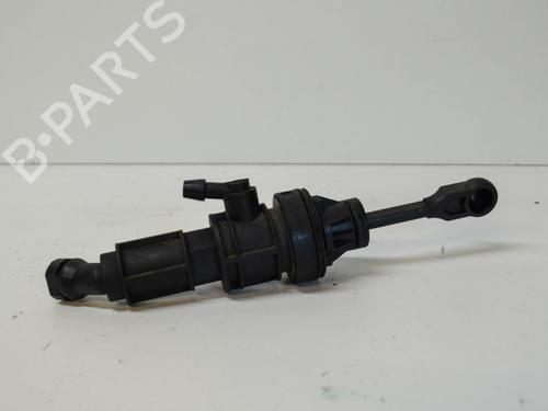 Used Clutch slave cylinder MITSUBISHI OUTLANDER II (CW_W) 2.0 DI-D (CW8W) (140 hp) 14674508