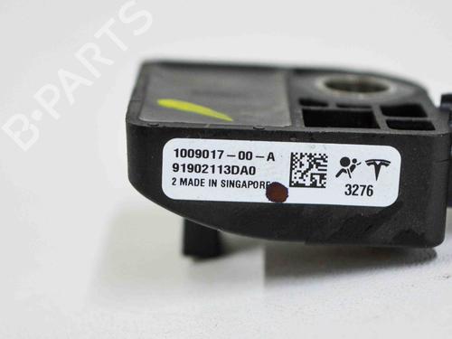 Elektronisk sensor TESLA MODEL S (5YJS) 85 | BP13387631M84 