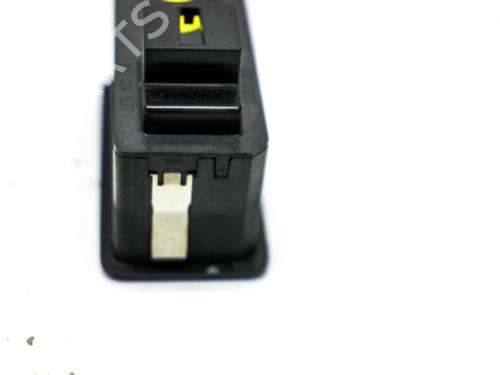 Switch AUDI Q3 (8UB, 8UG) 2.0 TFSI quattro | BP28823270I30 