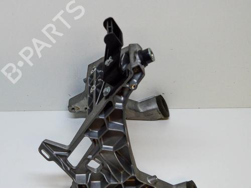 Support BMW 5 Gran Turismo (F07) 530 d | BP13465640C155 