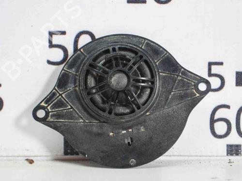 Used Speaker AUDI Q5 (FYB, FYG) 2.0 TDI quattro (190 hp) 8848861