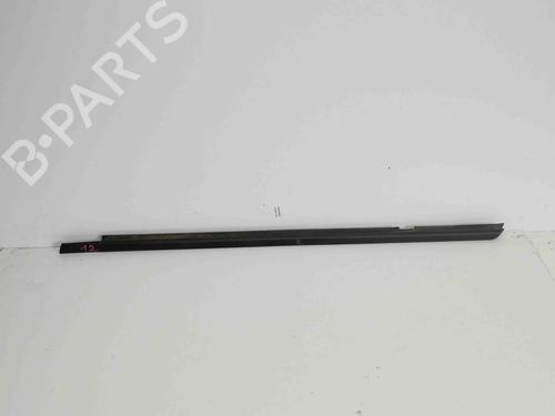 Used Door moulding trim OPEL ASTRA H (A04) 1.4 (L48) (90 hp) 14692452