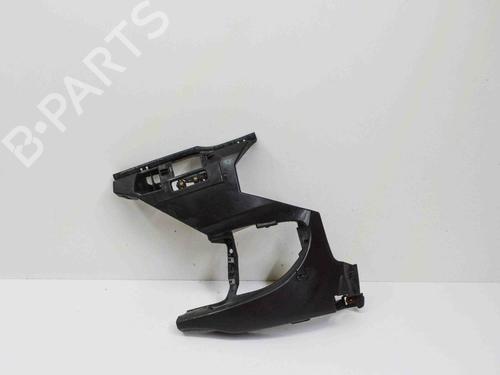 Støtte Støtte BMW 5 (F10) 535 i xDrive (306 hp) 16143773 16143773
