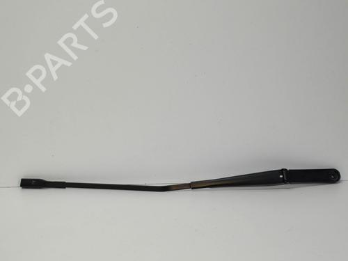 Vindrute viskerarm AUDI A4 B9 (8W2, 8WC) 2.0 TFSI (190 hp) 14675445