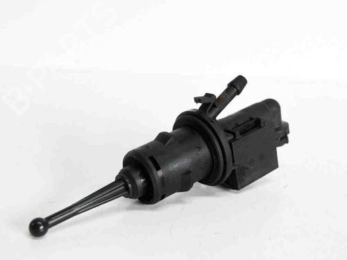 Used Clutch slave cylinder AUDI A3 (8P1) 2.0 TDI (140 hp) 14686951