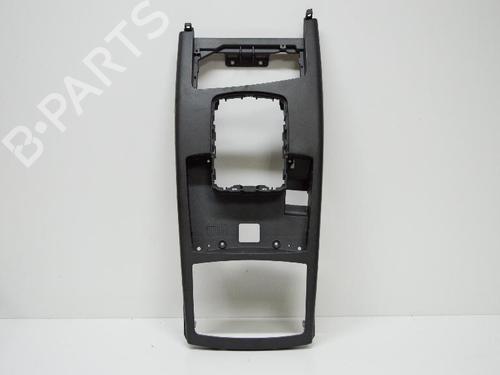 Console central AUDI A6 C6 (4F2) 2.4 (177 hp) 14682787