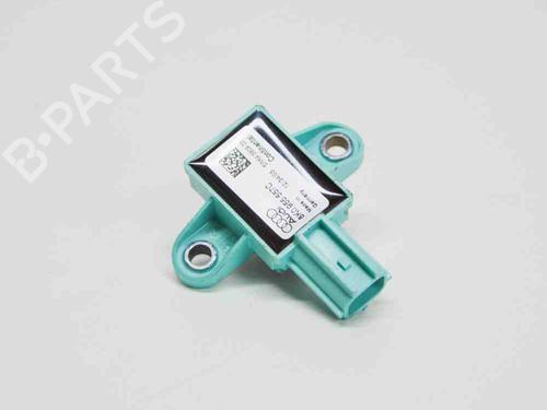 Elektronisk sensor AUDI A4 B8 (8K2) 1.8 TFSI (160 hp) 8852237
