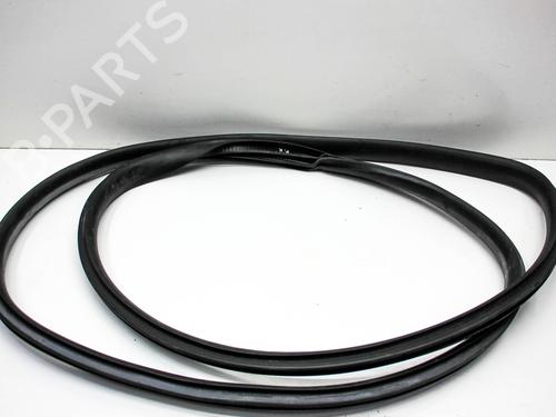 Used Rubber door seal TESLA MODEL Y (5YJY) EV Performance All-wheel Drive (534 hp) 28823068