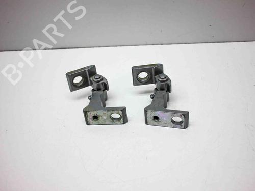 Used Hinge/Door check strap AUDI Q3 (8UB, 8UG) 2.0 TFSI quattro (200 hp) 28823416