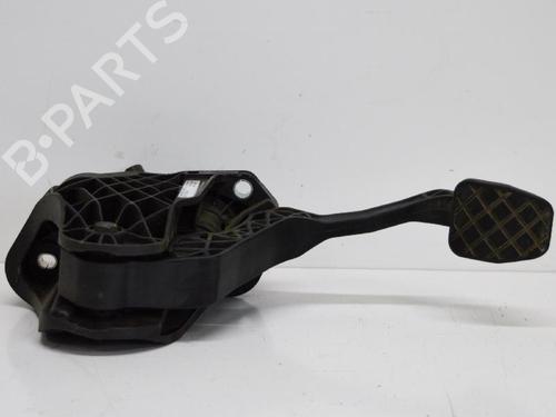 Used Clutch pedal AUDI A3 Sportback (8PA) 2.0 TDI (140 hp) 14683477