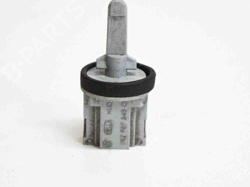 Used Electronic module VW PASSAT B7 Variant (365) 1.6 TDI (105 hp) 6486215