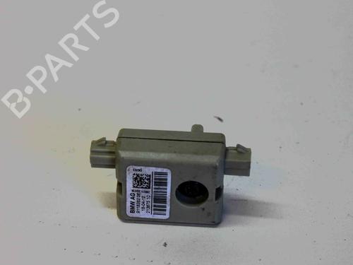 Used Electronic module BMW 5 (F10) 535 i (306 hp) 13933136
