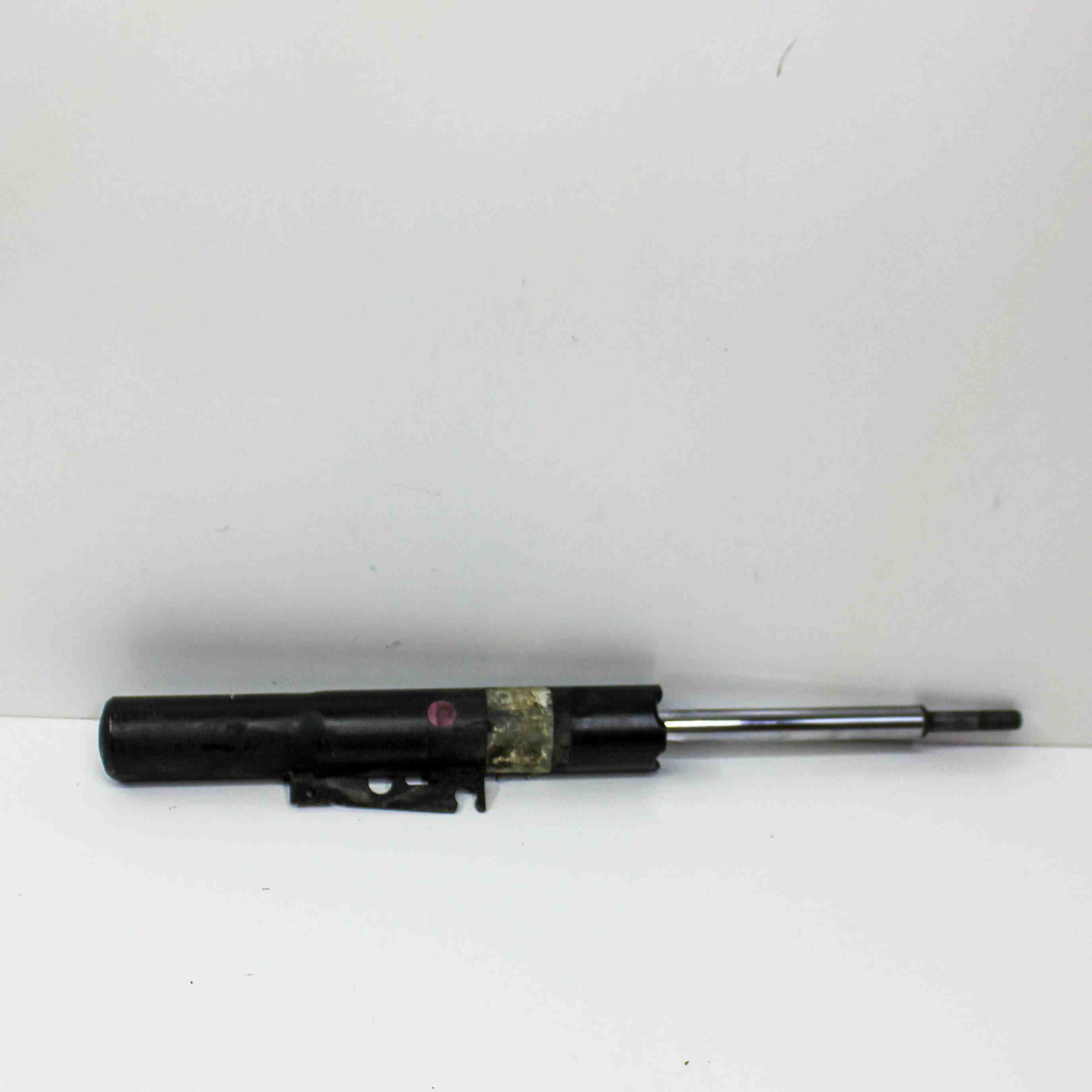 Left front shock absorber – Porsche 911 (996) 3.6 Turbo 4S (2003-2005)