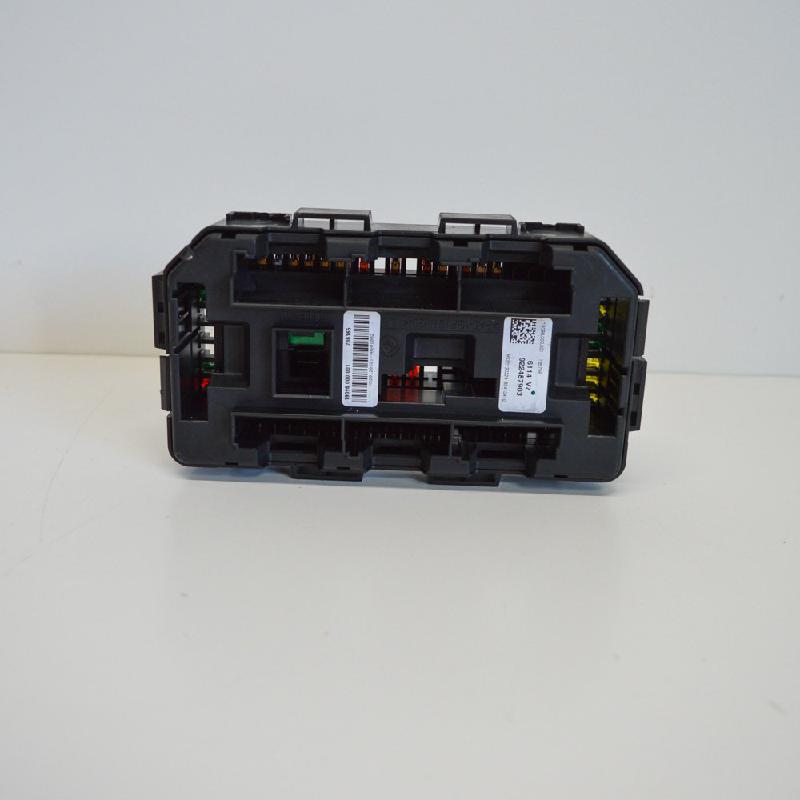 Fuse box BMW 3 (F30, F80) 316 d 6486069 BParts