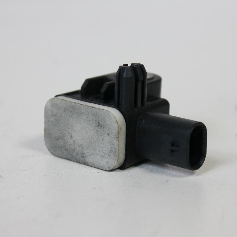 Electronic sensor AUDI A6 C7 Avant (4G5, 4GD) 2.0 TDI 6486107 BParts