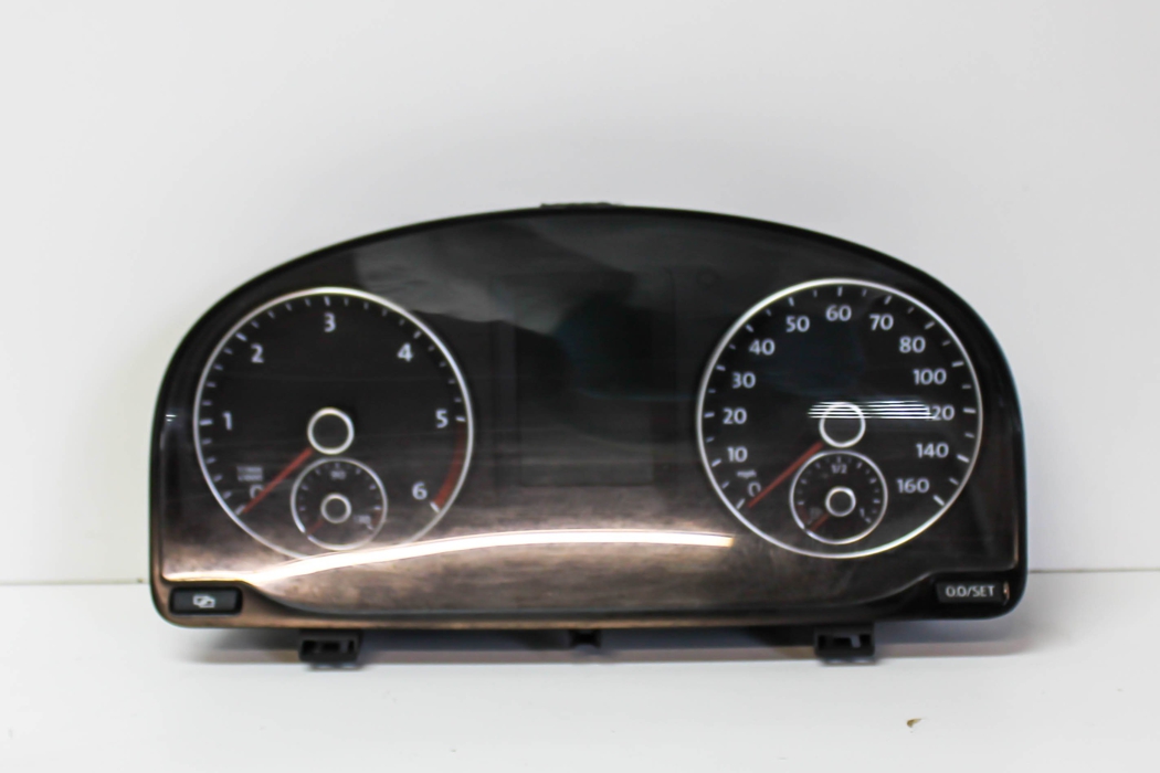 Instrument cluster VW TOURAN (1T3) 1.6 TDI 8851621 BParts
