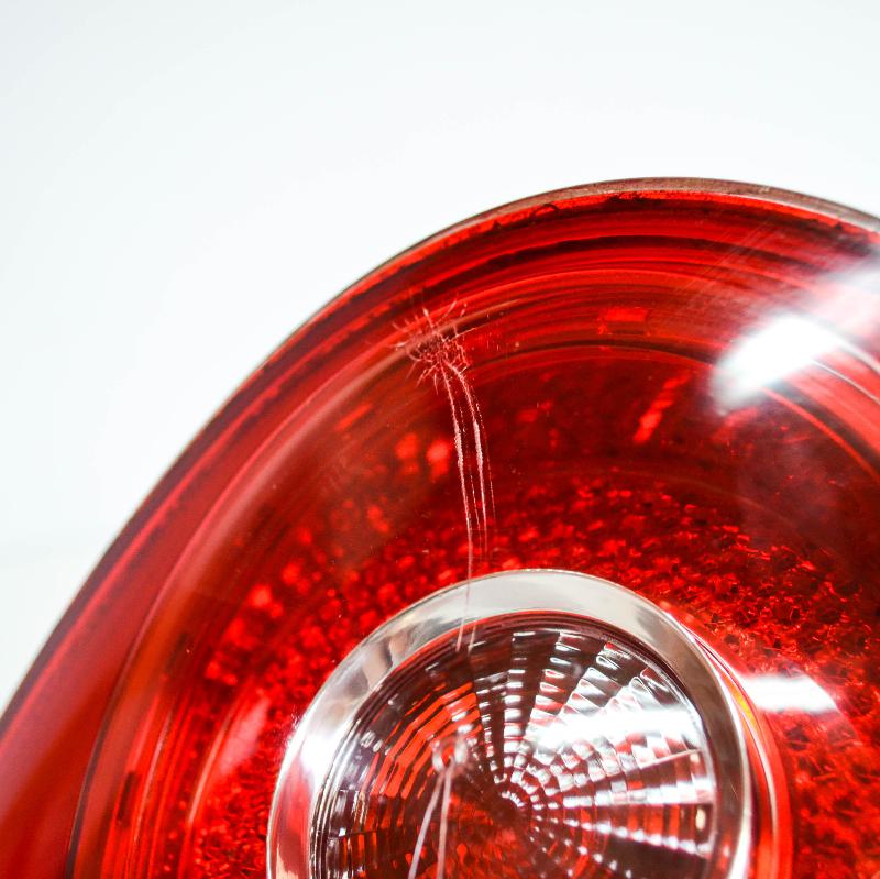 Third brake light VW GOLF V (1K1) 1.9 TDI 6492785 BParts