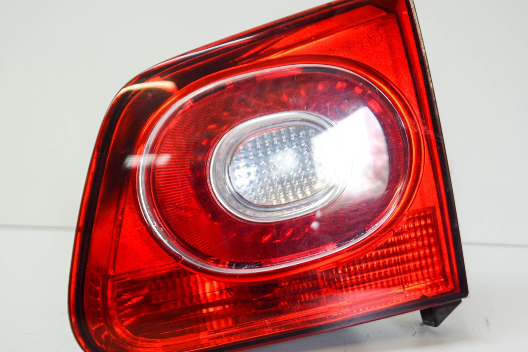 Third brake light VW TIGUAN (5N_) 2.0 TDI 4motion 7539802 BParts