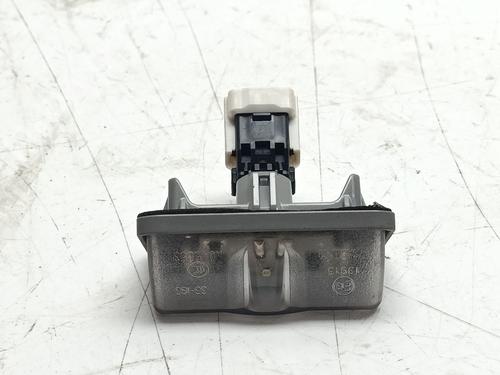 Used Licence plate light Licence plate light LEXUS ES (_Z10_, _A10_, _H10_) 300h (AXZH10, AXZH11) (218 hp) 33963751 33963751