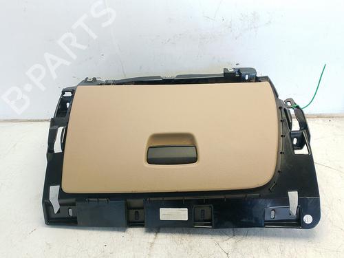 Used Glove box Glove box 38076262 38076262