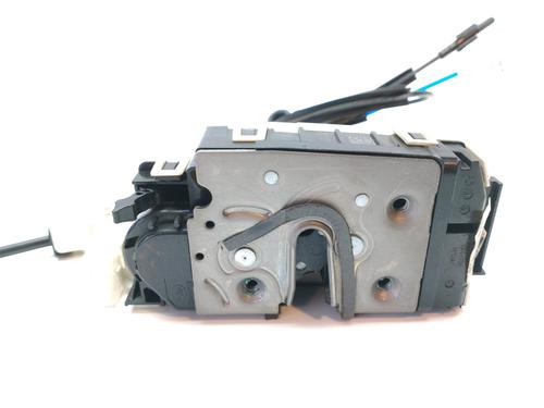 Rear left lock MERCEDES-BENZ E-CLASS T-Model (S212) E 200 CGI (212.248) | BP11512095C100 