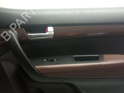 Høyre frontpanel KIA SORENTO II (XM) | BP30923893C59