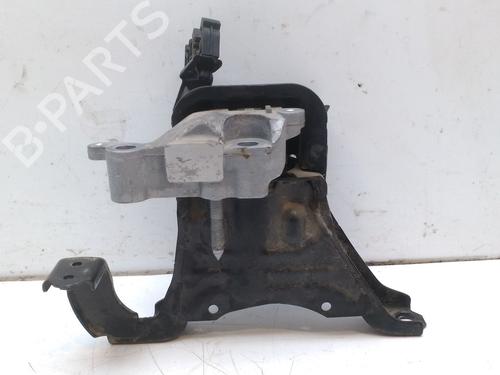 Used Engine mount Engine mount TOYOTA C-HR (_X1_) 2.0 Hybrid (MAXH10) (184 hp) 36359414 36359414