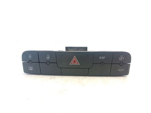 Used Electronic module SEAT IBIZA IV SC (6J1, 6P5) 1.9 TDI (105 hp) 29877182
