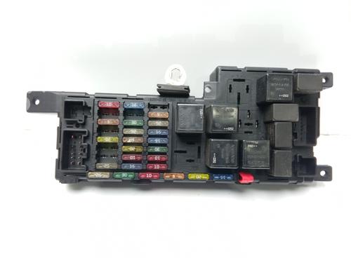 Used Fuse box Fuse box 12310252 12310252
