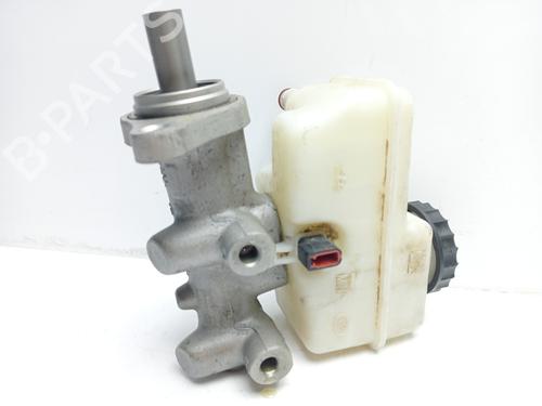 Brake master cylinder NISSAN NAVARA NP300 (D40) 2.5 dCi 4WD | BP17125763M77 