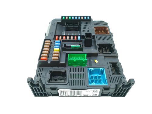 Used Fuse box PEUGEOT 208 I (CA_, CC_) 1.4 HDi (68 hp) 15003312
