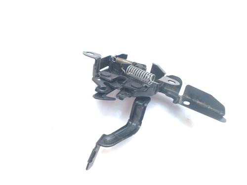 Hood lock TOYOTA COROLLA Hatchback (_E21_, _EA1_, _EH1_) 1.8 Hybrid (ZWE211) | BP16171213C133