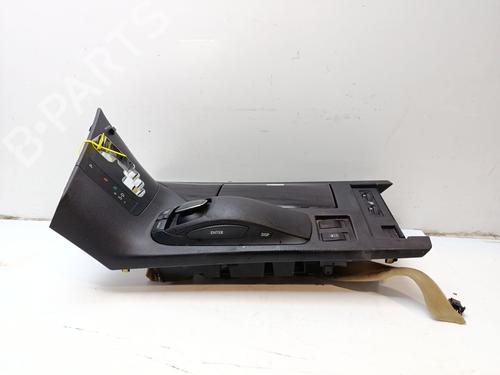 Used Middle console Middle console LEXUS RX (_L1_) 450h AWD (GYL15, GYL15_, GYL15R) (299 hp) 33705733 33705733