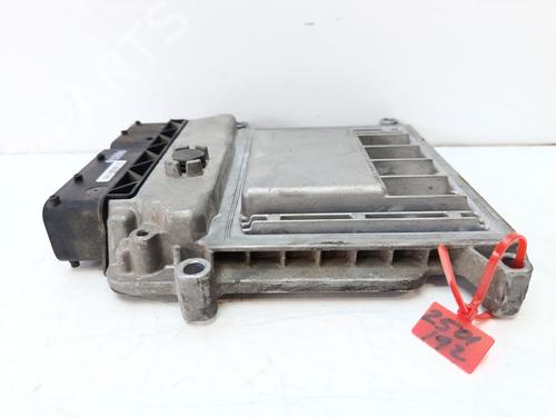 Engine control unit (ECU) HYUNDAI i30 (GD) 1.4 CRDi | BP34250743M57 - Image 4