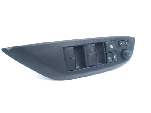 Used Left front window switch Left front window switch 16694208 16694208