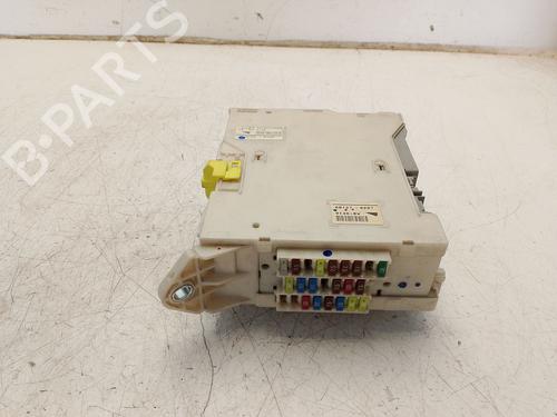 Used Fuse box Fuse box 36701616 36701616