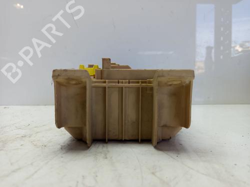 Sikringsdåse TOYOTA AVENSIS Saloon (_T25_) 2.0 D-4D (CDT250_, CDT250R) | BP30873704E1 