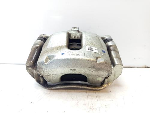 Used Left front brake caliper TOYOTA C-HR (_X1_) 1.8 Hybrid (ZYX10_, ZYX11_) (98 hp) 32396111
