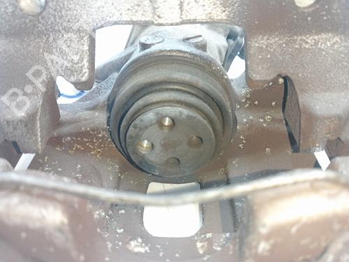 Zacisk hamulca tylnego prawego TOYOTA YARIS (_P13_)  | BP21044576M106