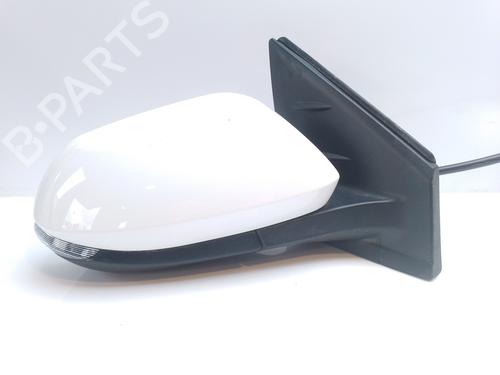Retrovisor direito Retrovisor direito 17708381 17708381