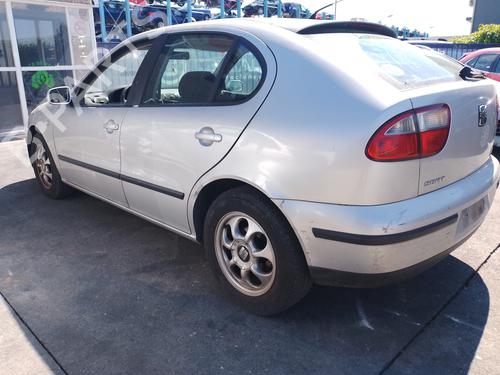 Left taillight SEAT LEON (1M1) 1.9 TDI | BP9585676C34 - Image 11