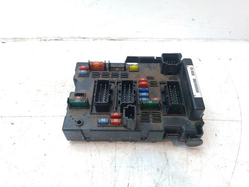 Used Fuse box Fuse box 19784266 19784266