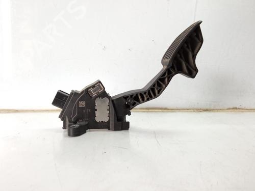 Used Pedal TOYOTA YARIS (_P13_) [2010-2020]  9821029