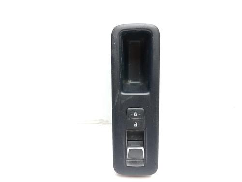 Used Right front window switch Right front window switch 16223770 16223770