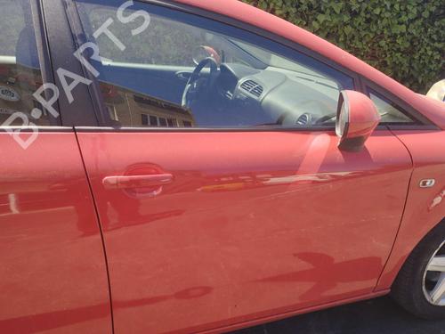 right-front-door-seat-leon-1p1-2005-2006-2007-2008-2009-2010-2011-2012-2013-37695153 main image