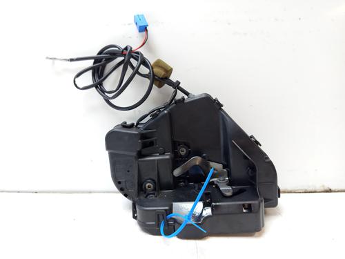Used Rear left lock Rear left lock MERCEDES-BENZ E-CLASS (W211) E 220 CDI (211.008) (170 hp) 33130578 33130578