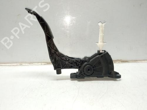 Used Pedal Pedal 9817176 9817176