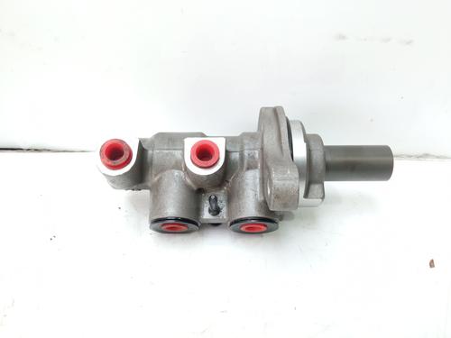 Used Brake master cylinder KIA PICANTO II (TA) 1.0 (67 hp) 16869438