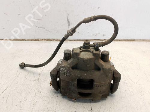 Venstre bremsekaliber foran Venstre bremsekaliber foran TOYOTA YARIS (_P13_) 1.5 Hybrid (NHP130_, NHP130) (101 hp) 39688238 39688238