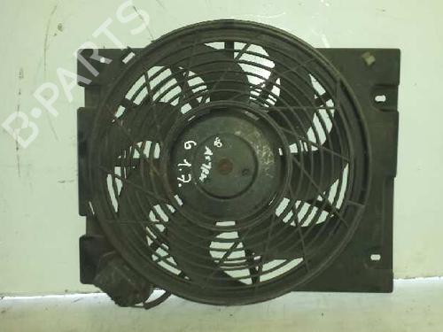 Used Radiator fan Radiator fan 7957312 7957312